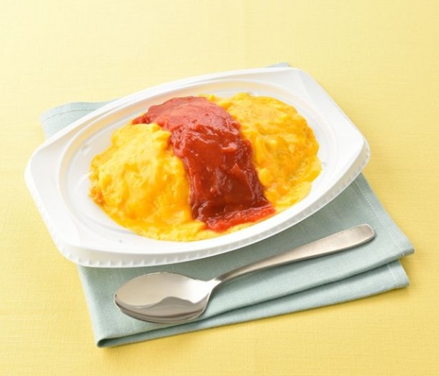 卵料理の定番！「ケチャップオムライス」(450円)のトッピングケッチャップにはあらごしトマトを配合