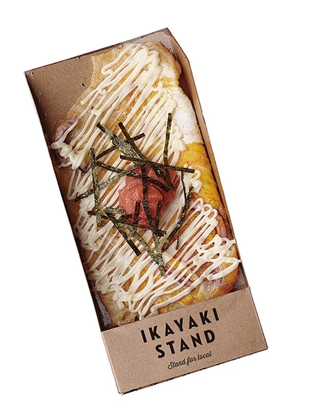 「IKAYAKI STAND」(イオンモール神戸北)特製の鉄板で焼き上げたアツアツのイカ焼きを味わえる