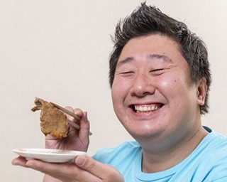 ”直前完成”焼肉だれ!?フォーリンデブはっしーが実食レポ