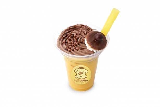 「クリームプリンシェイク」(500円)は、トレードマークのベレー帽に見立てたビスケットがポイント