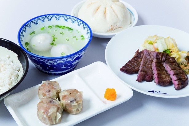 仙臺たんや 利久のオープン記念メニュー「牛たんづくし定食」￥1,840