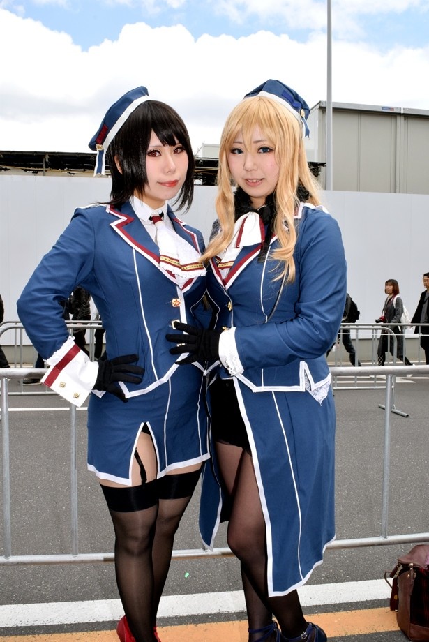「艦隊これくしょん-艦これ-」の高雄(左：京さん)と、愛宕(右：かんなさん)