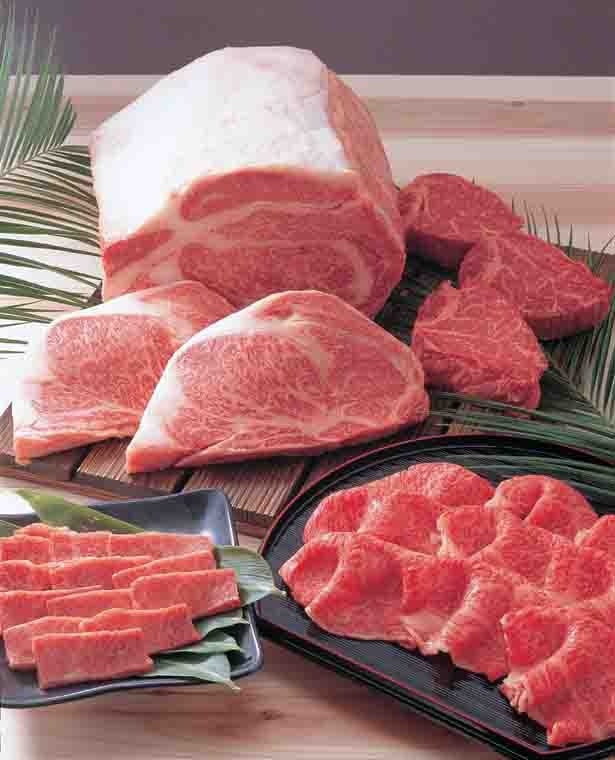 九州発祥の精肉「肉処 かつヰ」は、鹿児島の南州黒牛などのほか、惣菜店も併設。