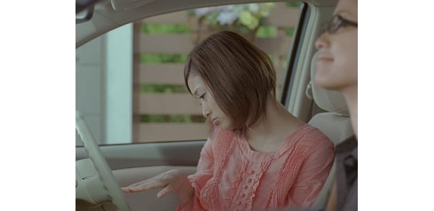 「う〜」とうなだれていると…