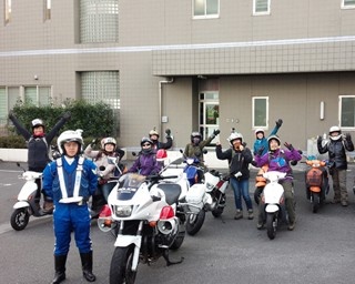 伊豆大島の魅力を凝縮！原付バイクで島を巡るツアー