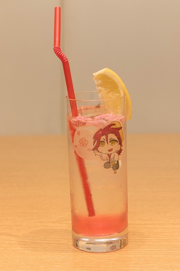 桜の花びらが浮かぶ「桜舞う 御伽草子そーだ」。描かれるキャラクターはランダムとのこと