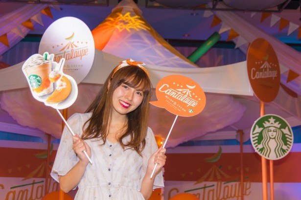 「大好きなフラペチーノの製作秘話が聞けて感動！パフォーマンスも圧巻だった！」と菊原さん