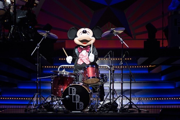 2016年リニューアル「ビッグバンドビート」ステージ写真 32/40