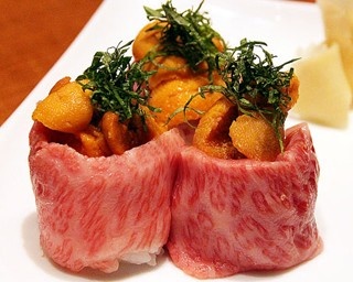 京都・祗園に近江牛が大衆価格で食べられる肉割烹バル