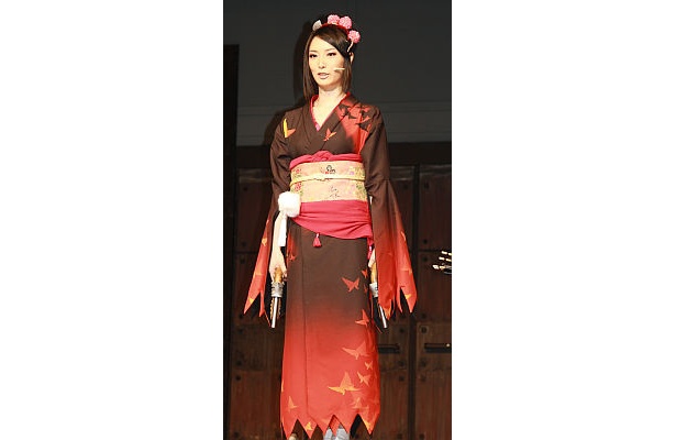 唯一の紅一点、濃姫役の長澤奈央さん