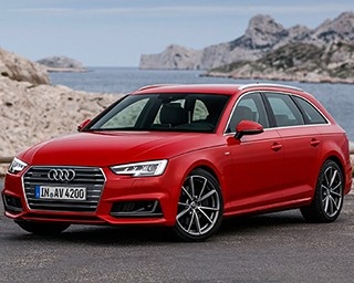 新型アウディA4に待望のステーションワゴン登場！