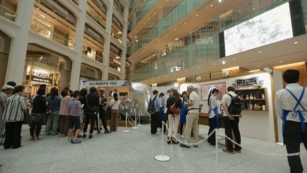 【写真を見る】JPタワー「KITTE」で開催される「ヨーグルトの日」を記念したイベント