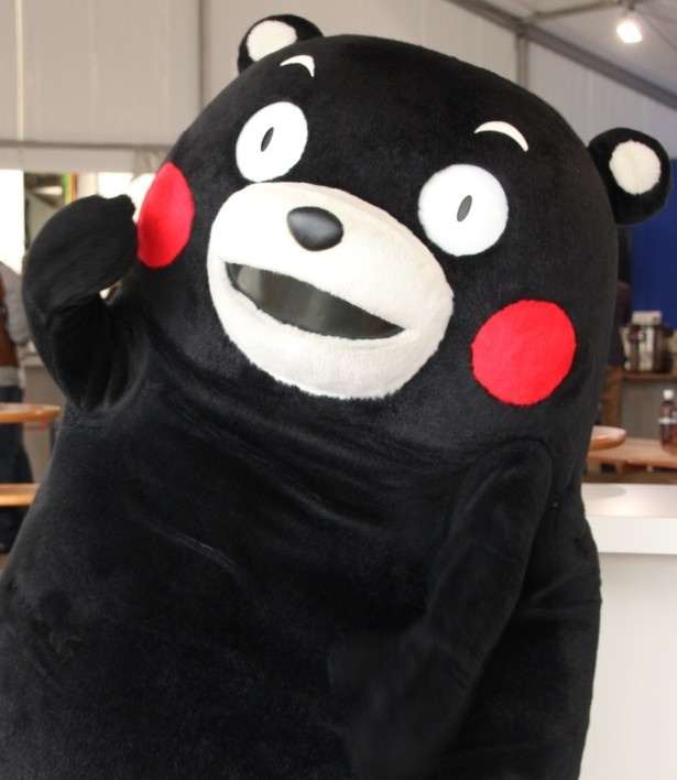イラストを使った支援の動きが進んでいるくまモン。活動再開を待ち望む声も上がっている