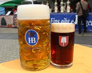 どデカ“マスジョッキ”で乾杯！池袋西口でビールの祭典