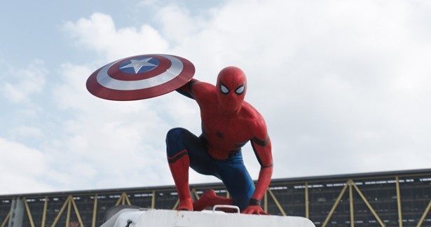 新スパイダーマンもついに登場!アベンジャーズ入りはあるのか?