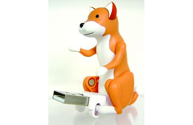 ヒット商品となった「ハンピングドック 柴犬」（998円）