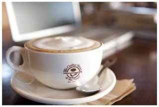 表参道にアメリカ最古のコーヒーチェーン店が登場