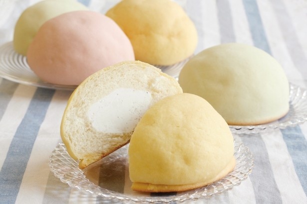 ドンクの夏季限定スイーツ「冷やしてメロン」(各216円・全4種)は5月22日(日)より発売！