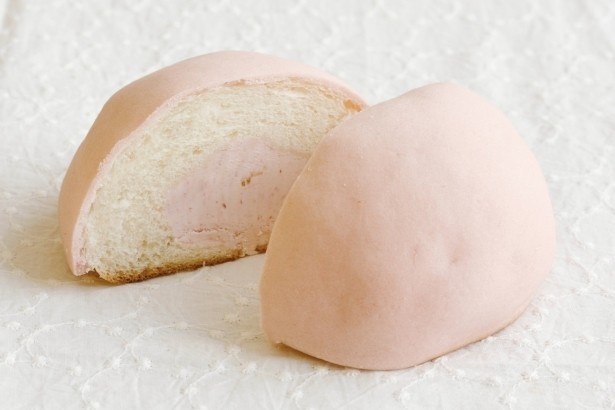 いちごの甘さがふんわり香る「いちごミルク」(216円)