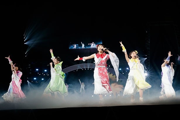 2016年3月13日、京セラドーム大阪公演を行った「ももいろクローバーZ」