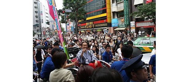 東急本店の前に到着