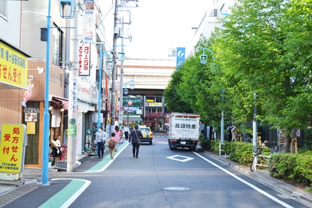 マグ ロナルド 人気 幡ヶ谷 駅前 店