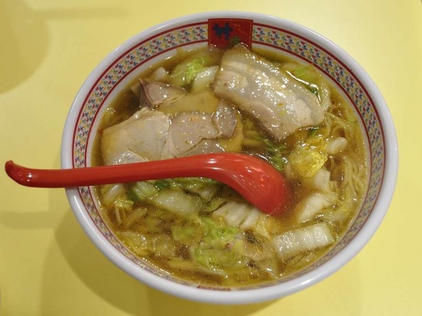 野菜たっぷりの「おいしいラーメン」
