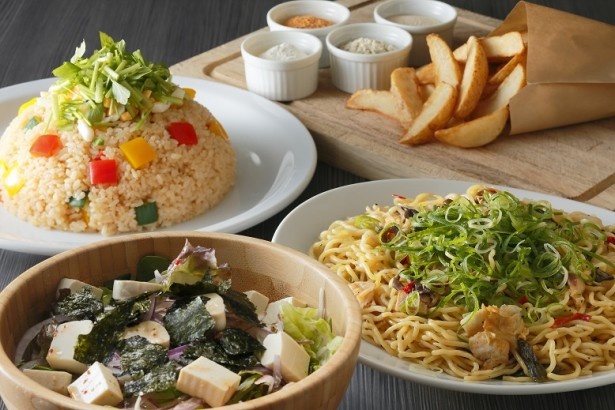 軽食類も揃っている