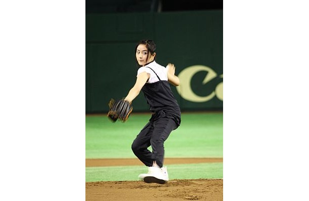 力をためて投げ込む！