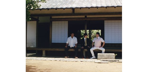 【ネコにビビる清原さんの表情も！CM画像】「どん底篇」は清原さん×オードリー
