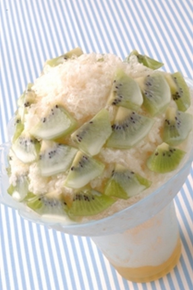 「台湾かき氷 キウイ」(税抜650円)