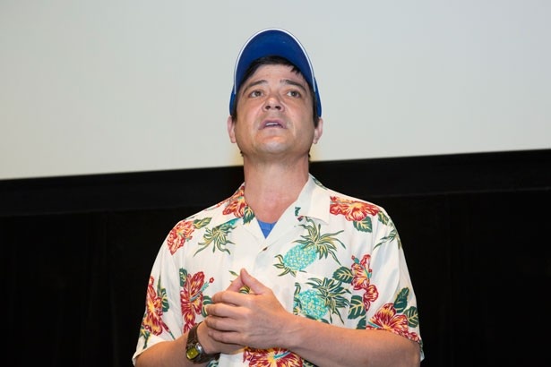 真人役の川平慈英