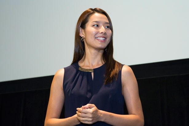 麗子役を演じたすみれ