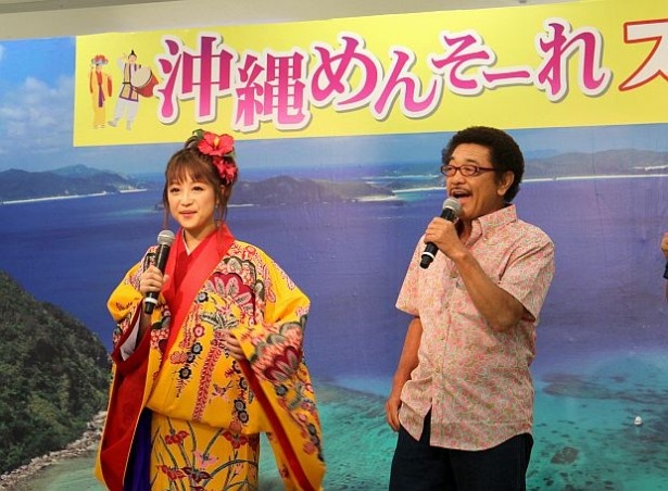 「毎日イチャイチャしない方がいいね」とアドバイスする具志堅