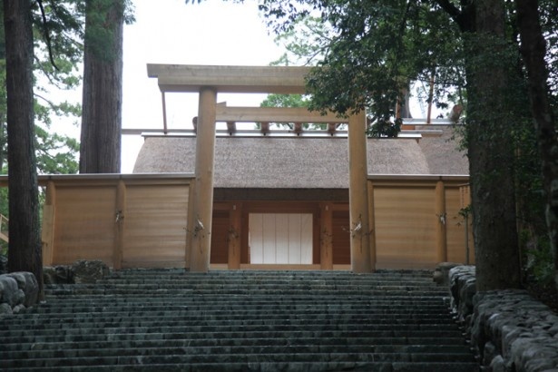 厳粛な空気が漂う伊勢神宮の内宮正宮