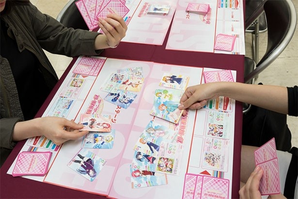 ラブライブ！のカードゲームコーナーも盛況