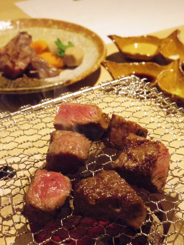 夜のコース「烏丸」より、極上牛炭焼きステーキ