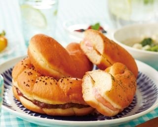 ミスドの「塩ドーナツ」3種類を食べてみた！