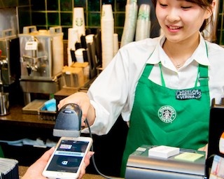 スタバの公式モバイルアプリがついに登場！