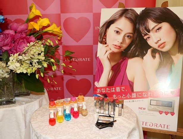 「ビューティートリックアイブロー」はインテグレートから新発売
