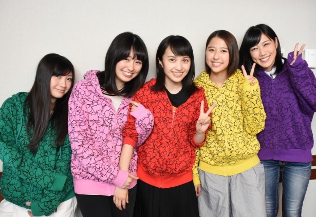 ももいろクローバーZの有安杏果、佐々木彩夏、百田夏菜子、