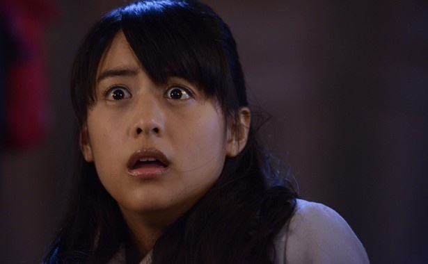山本美月は貞子の呪いに取りつかれてしまう女子大生・有里を演じる(『貞子vs伽椰子』)