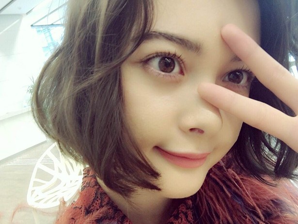 『貞子vs伽椰子』の初日舞台挨拶を終えたばかりの、玉城ティナの自撮り写真を公開!
