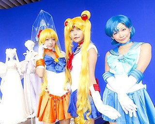 満員御礼企画！3大コスプレ美女 in セーラームーン展
