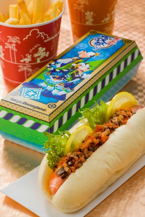 グーフィーとマックスの“涼”グループをイメージした、リフレッシュメントコーナーの「スペシャルセット」(900円)