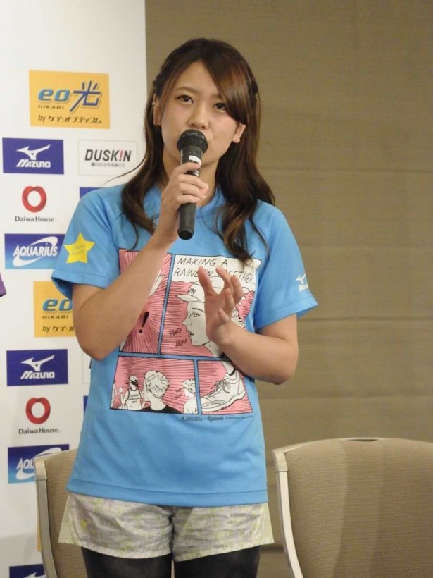 「以前走ったときに、沿道の人の温かさに感動した。今回も沿道の人とのふれあいが楽しみ」と福本愛菜
