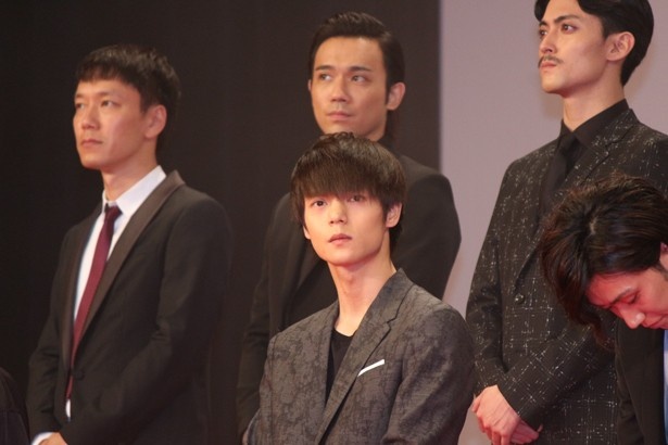 RUDE BOYSのリーダー・スモーキーを演じた窪田正孝
