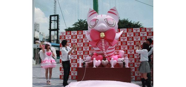 【ミニスカしょこたん画像】