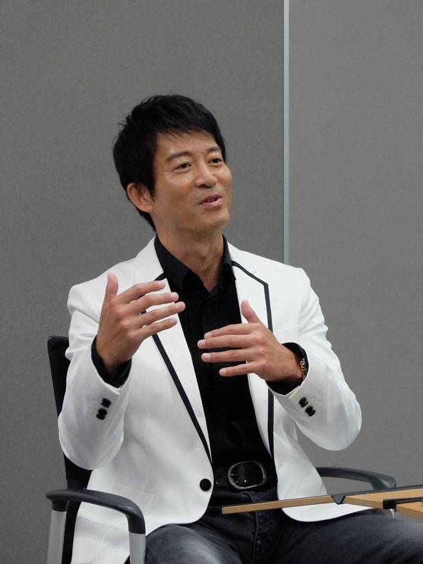 いろんな舞台への挑戦は引出が増えるようだと語った寺脇
