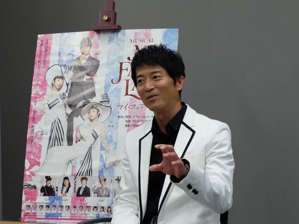 舞台で演じることに対して「厳しいなかにも楽しさがないと」と話す寺脇